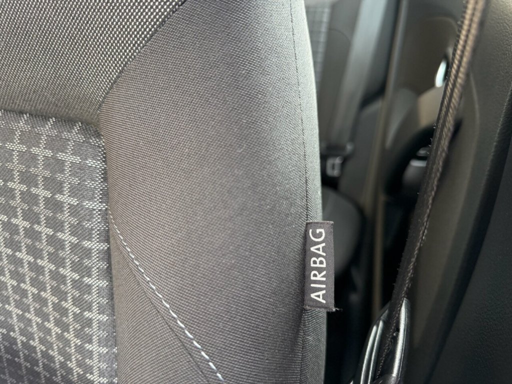 Used Volkswagen Polo 2015 for sale - 77703742: Photo 13