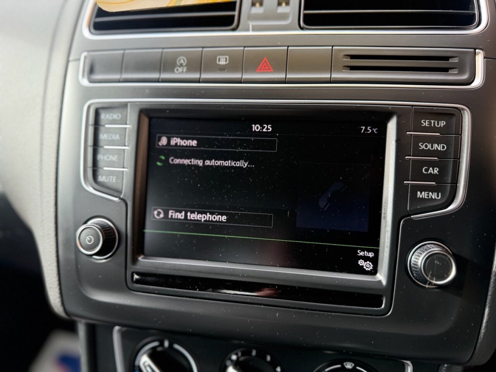 Used Volkswagen Polo 2015 for sale - 77703742: Photo 29