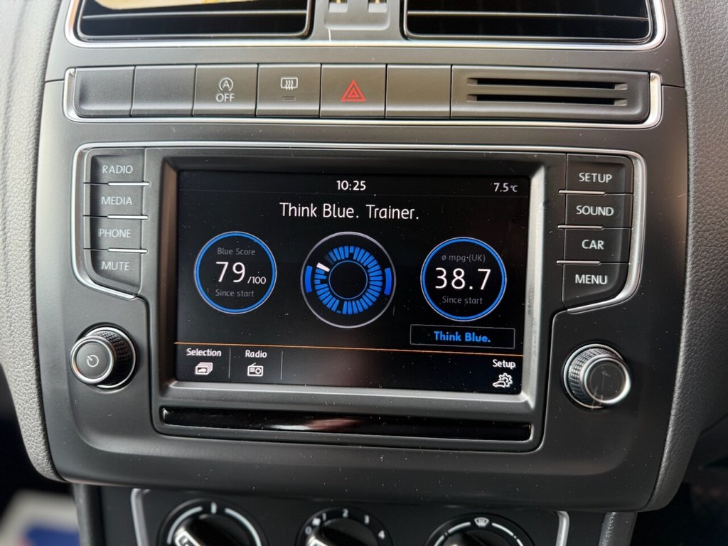 Used Volkswagen Polo 2015 for sale - 77703742: Photo 30