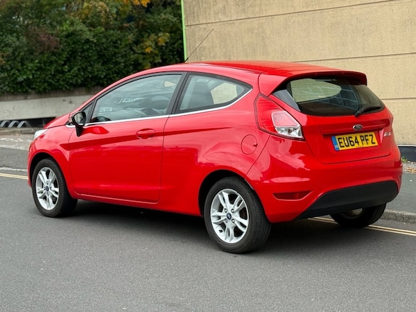 Used Ford Fiesta 2014 for sale - 76304334: Photo 4