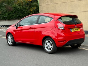 Used Ford Fiesta 2014 for sale - 76304334: Photo 4