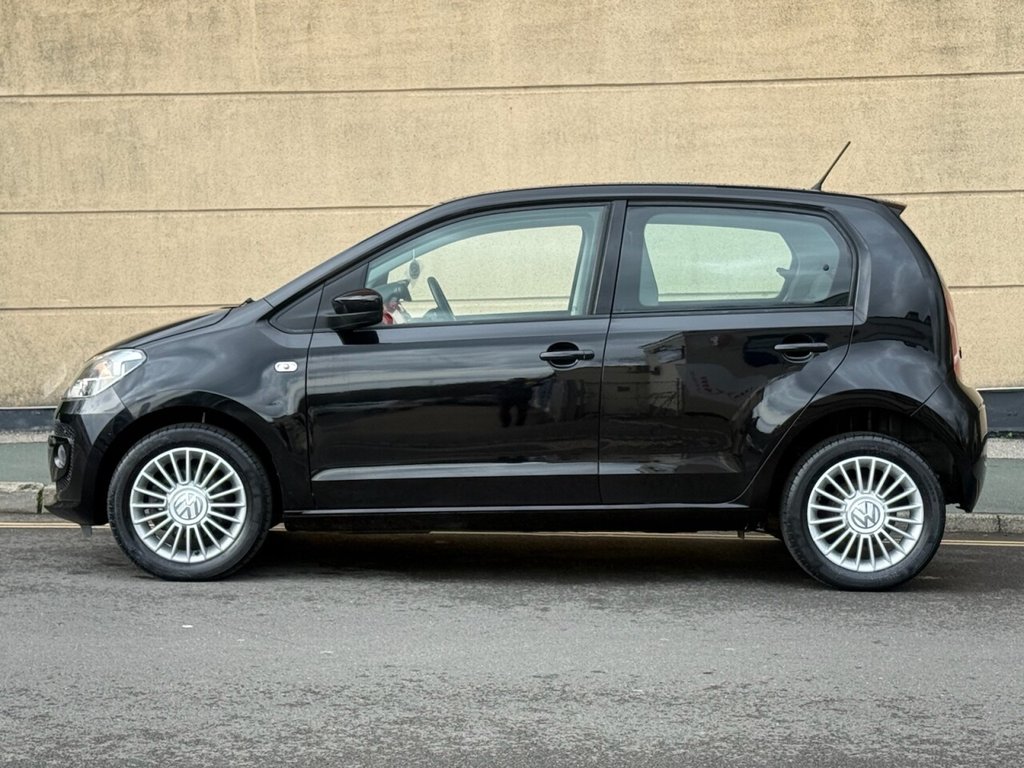 Used Volkswagen up! 2014 for sale - 77546758: Photo 2