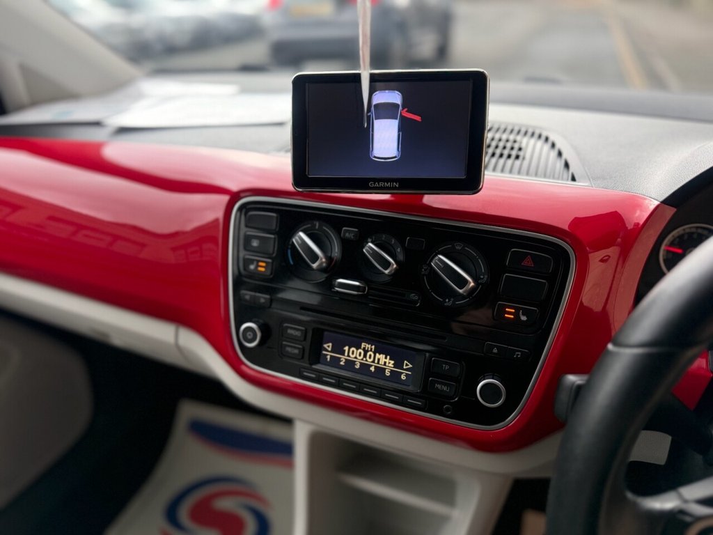 Used Volkswagen up! 2014 for sale - 77546758: Photo 28