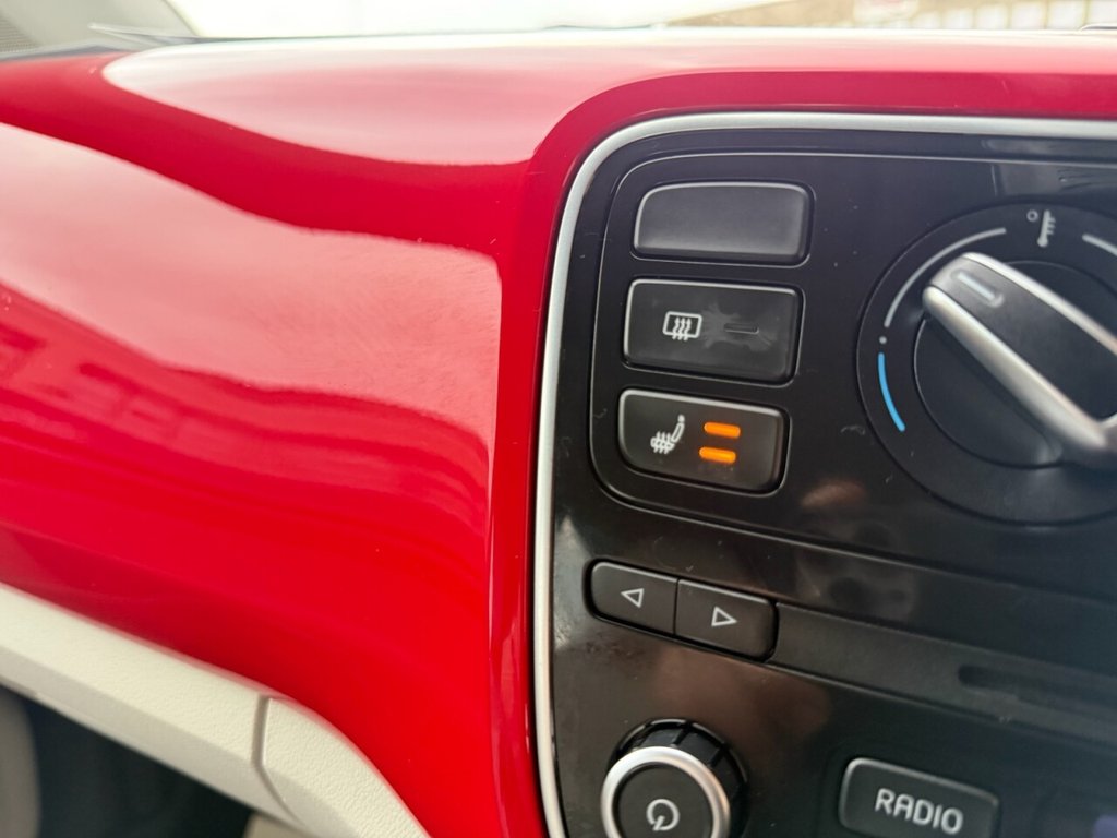 Used Volkswagen up! 2014 for sale - 77546758: Photo 34