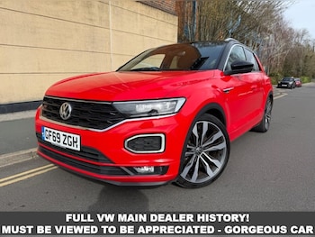 Used Volkswagen T-Roc 2019 for sale - 77879823: Photo