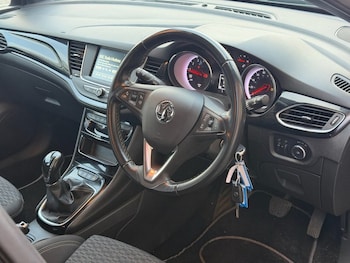 Used Vauxhall Astra 2019 for sale - 77370129: Photo