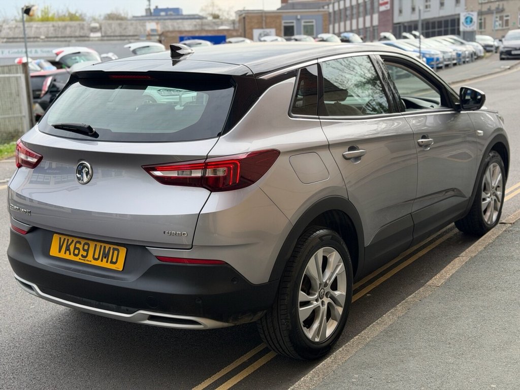Used Vauxhall Grandland X 2019 for sale - 78181744: Photo 2