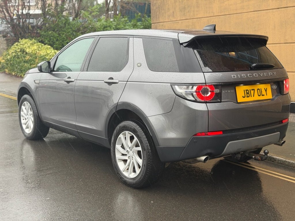 Used Land Rover Discovery Sport 2017 for sale - 76986369: Photo 6