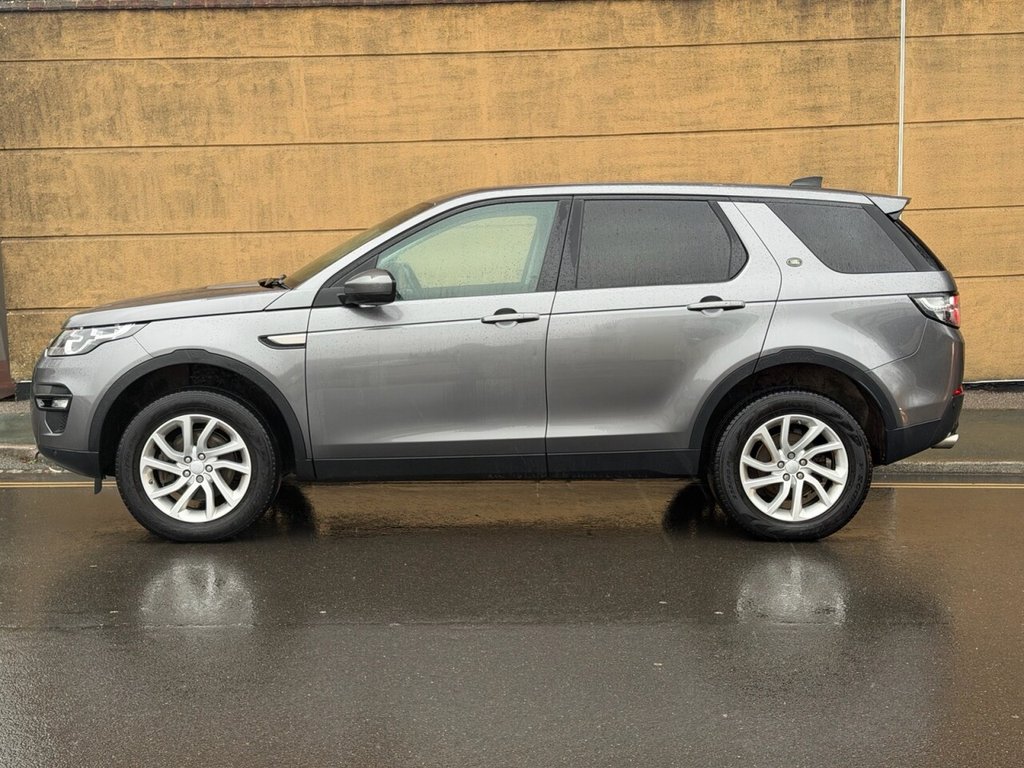 Used Land Rover Discovery Sport 2017 for sale - 76986369: Photo 7