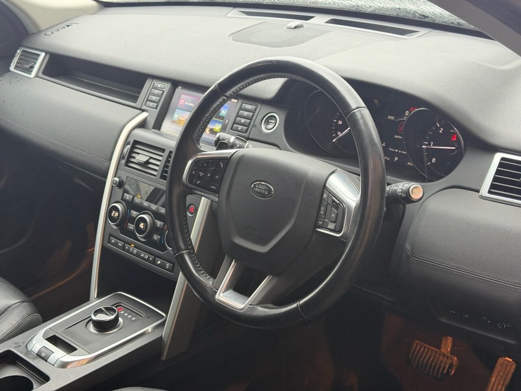 Used Land Rover Discovery Sport 2017 for sale - 76986369: Photo 8