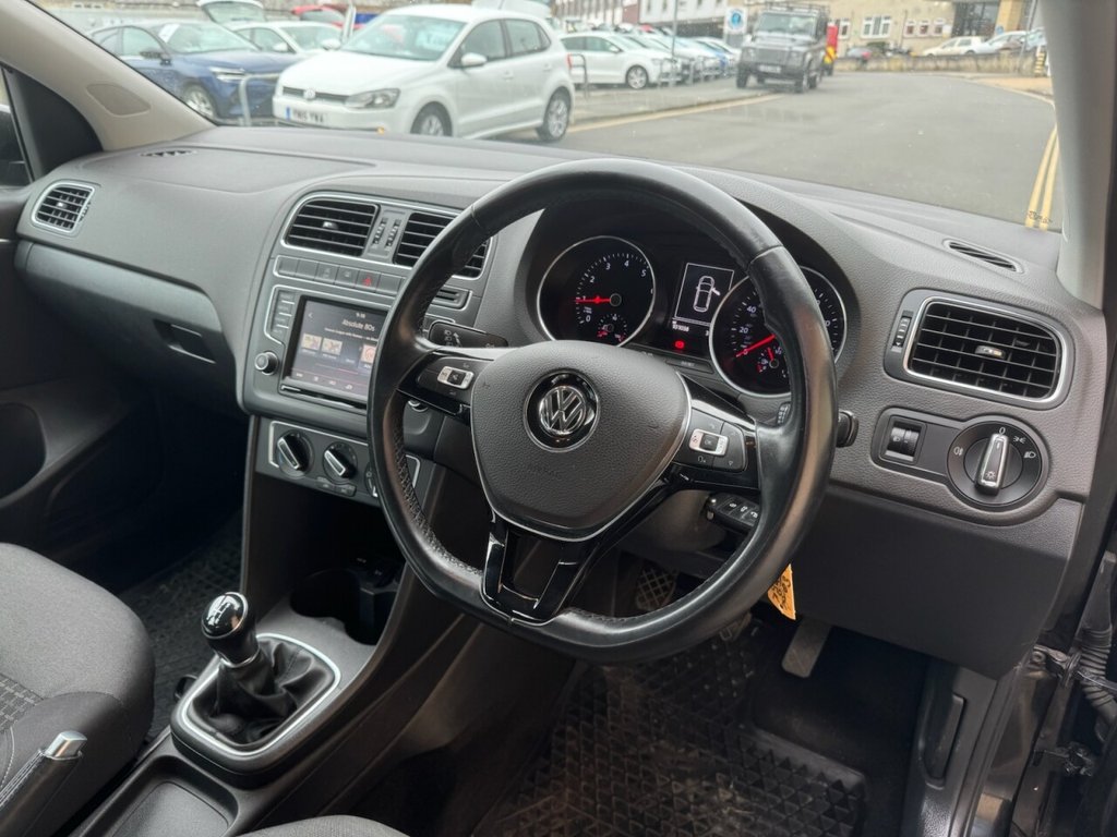 Used Volkswagen Polo 2015 for sale - 78082518: Photo 9