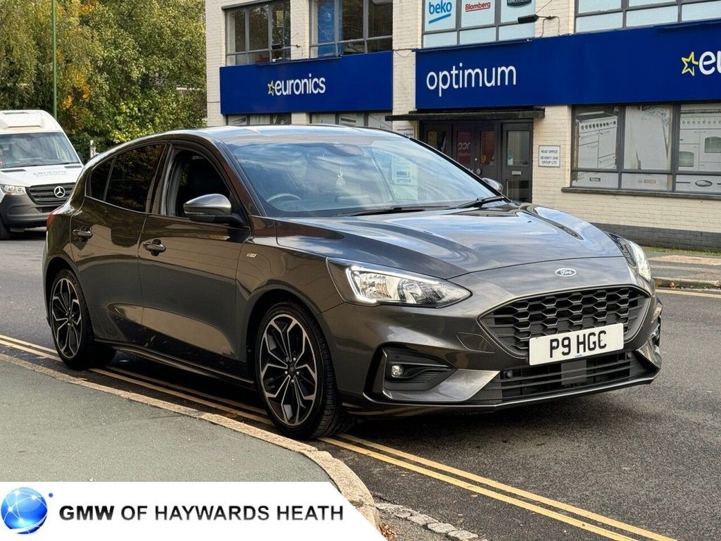 Used Ford Focus 2019 for sale - 76356928: Photo 2