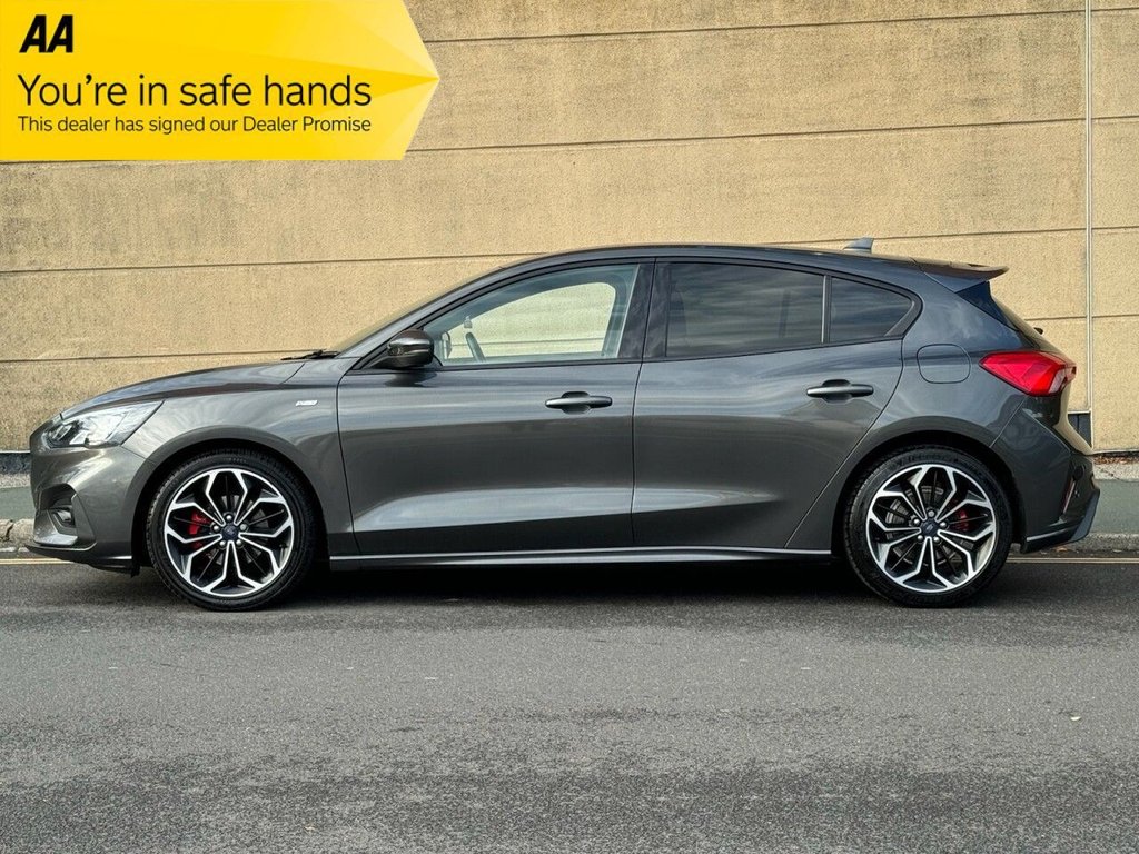 Used Ford Focus 2019 for sale - 76356928: Photo 4