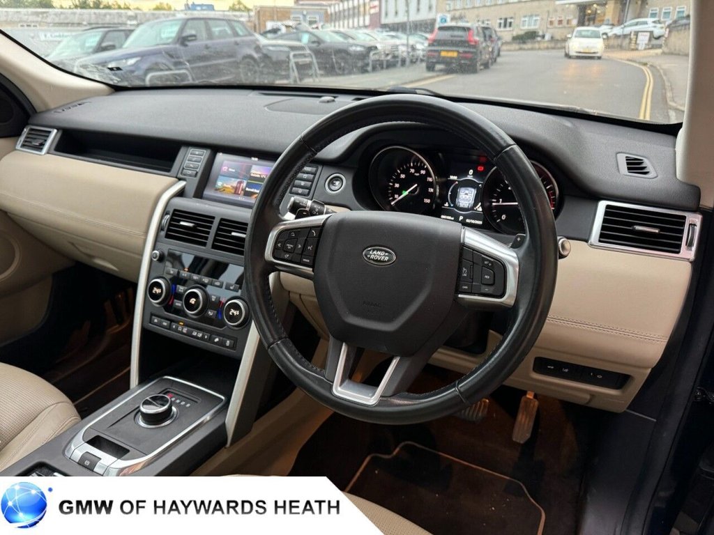 Used Land Rover Discovery Sport 2016 for sale - 76154447: Photo 11