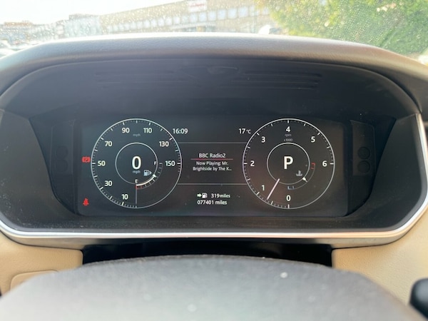 Used Land Rover Range Rover Sport 2016 for sale - 76061830: Photo 12