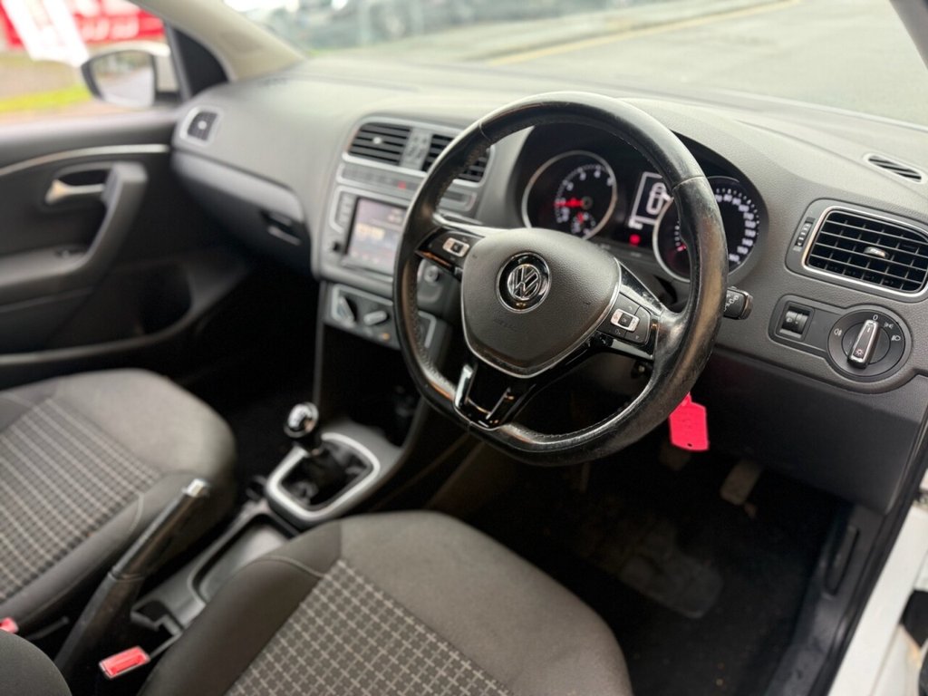 Used Volkswagen Polo 2015 for sale - 77241610: Photo 12