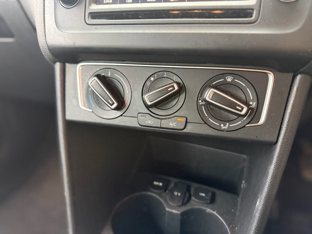 Used Volkswagen Polo 2015 for sale - 77241610: Photo 17