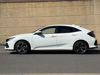 Used Honda Civic 2017 for sale - 79587803: Photo