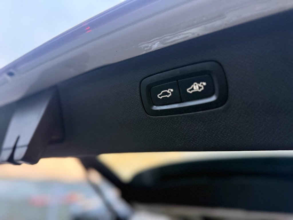 Used Volvo XC90 2018 for sale - 76434425: Photo 15