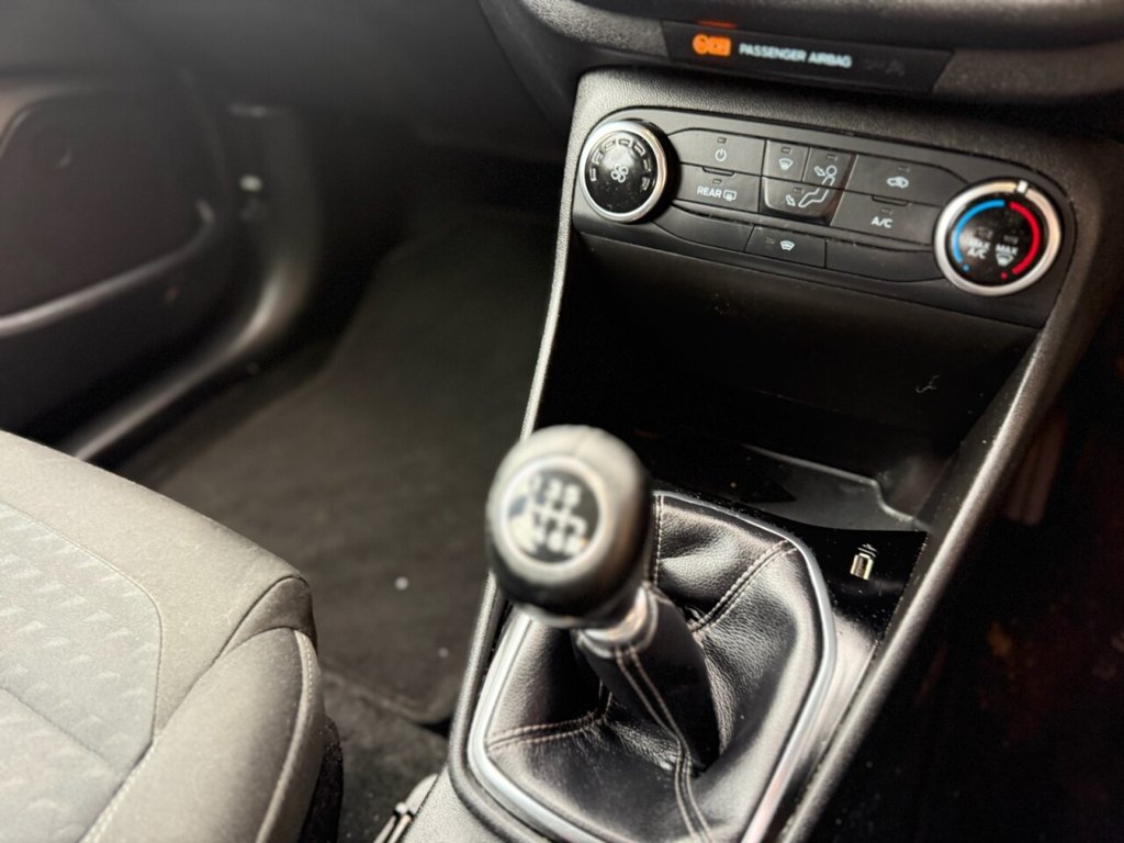 Used Ford Fiesta 2018 for sale - 77680729: Photo 15