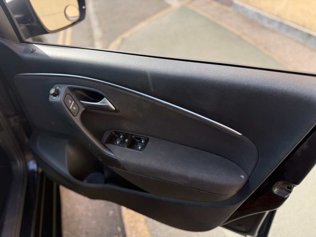 Used Volkswagen Polo 2016 for sale - 77765404: Photo 15