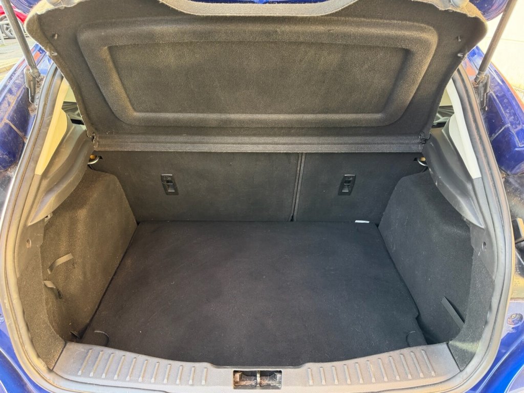 Used Ford Focus 2018 for sale - 76570087: Photo 4