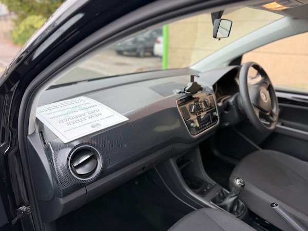 Used Volkswagen up! 2017 for sale - 76304016: Photo 12