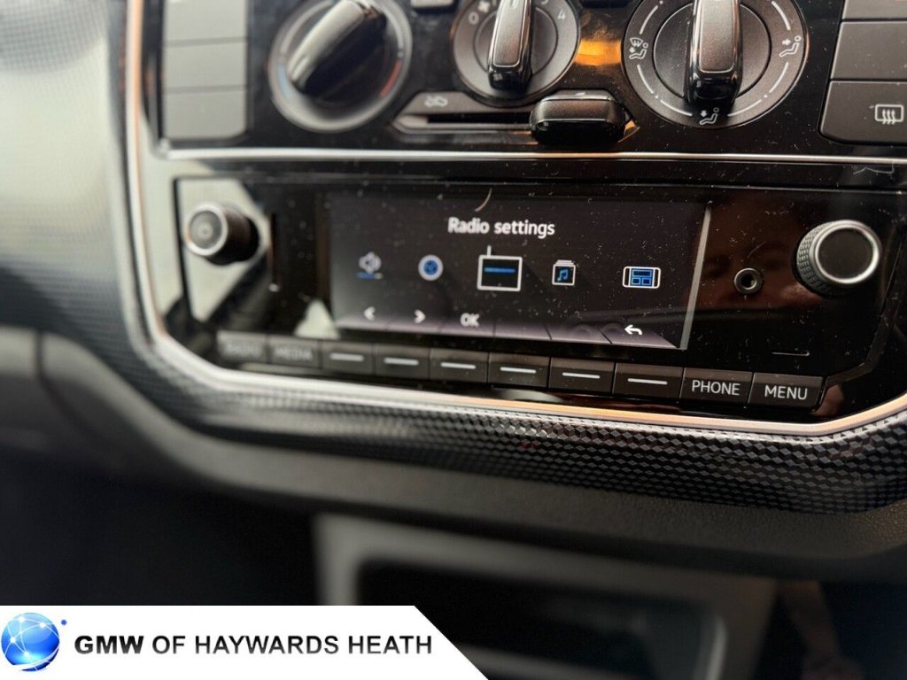 Used Volkswagen up! 2017 for sale - 76304016: Photo 24