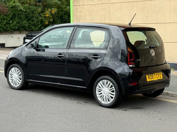 Used Volkswagen up! 2017 for sale - 76304016: Photo 4