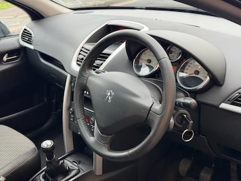 Used Peugeot 207 2010 for sale - 78134330: Photo