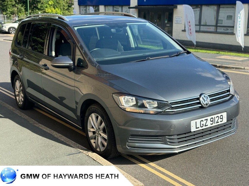 Used Volkswagen Touran 2018 for sale - 76569880: Photo 2