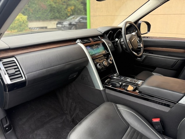 Used Land Rover Discovery 2017 for sale - 76313024: Photo 10