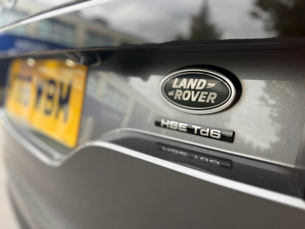 Used Land Rover Discovery 2017 for sale - 76313024: Photo 15