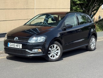 Used Volkswagen Polo 2015 for sale - 79300743: Photo