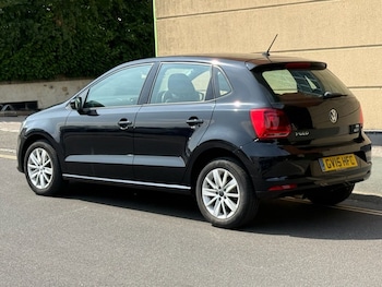 Used Volkswagen Polo 2015 for sale - 79300743: Photo