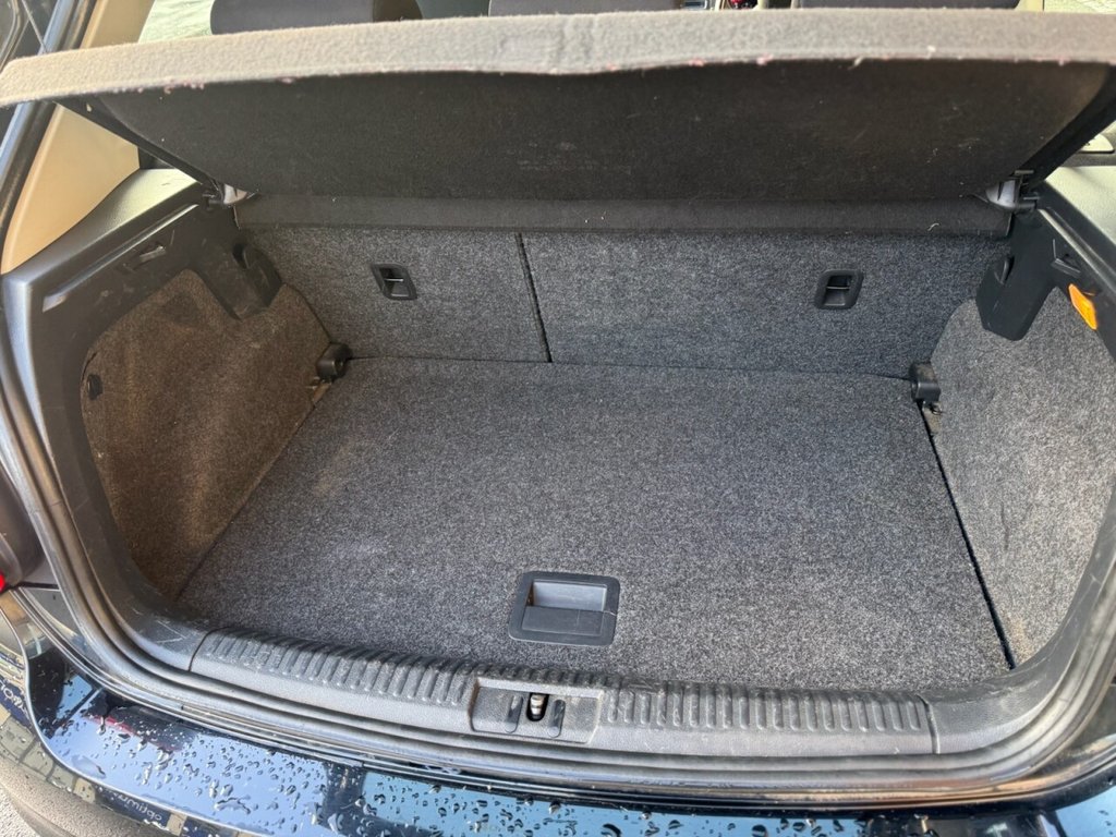 Used Volkswagen Polo 2015 for sale - 77227648: Photo 14