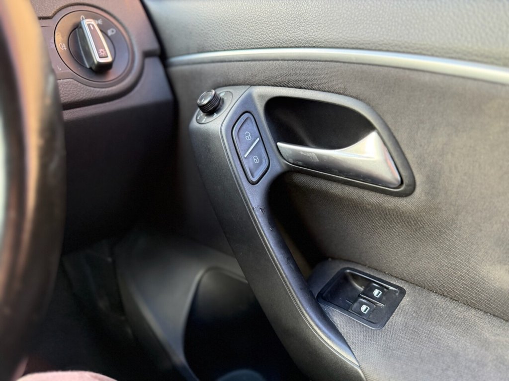 Used Volkswagen Polo 2015 for sale - 77227648: Photo 16