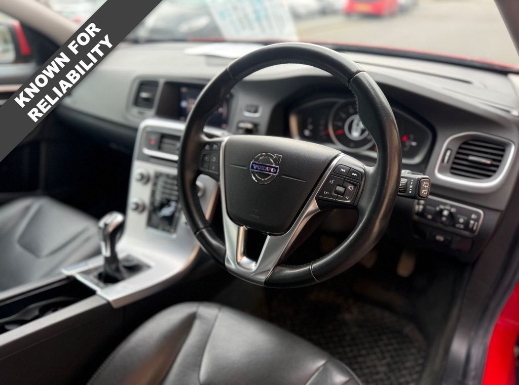 Used Volvo V60 2017 for sale - 77885037: Photo 10