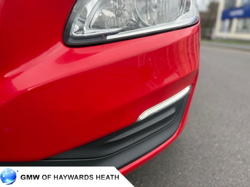 Used Volvo V60 2017 for sale - 77885037: Photo 13