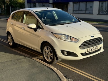 Used Ford Fiesta 2015 for sale - 76447082: Photo