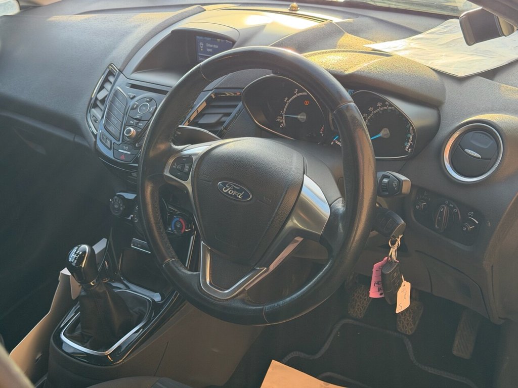 Used Ford Fiesta 2016 for sale - 76647702: Photo 3