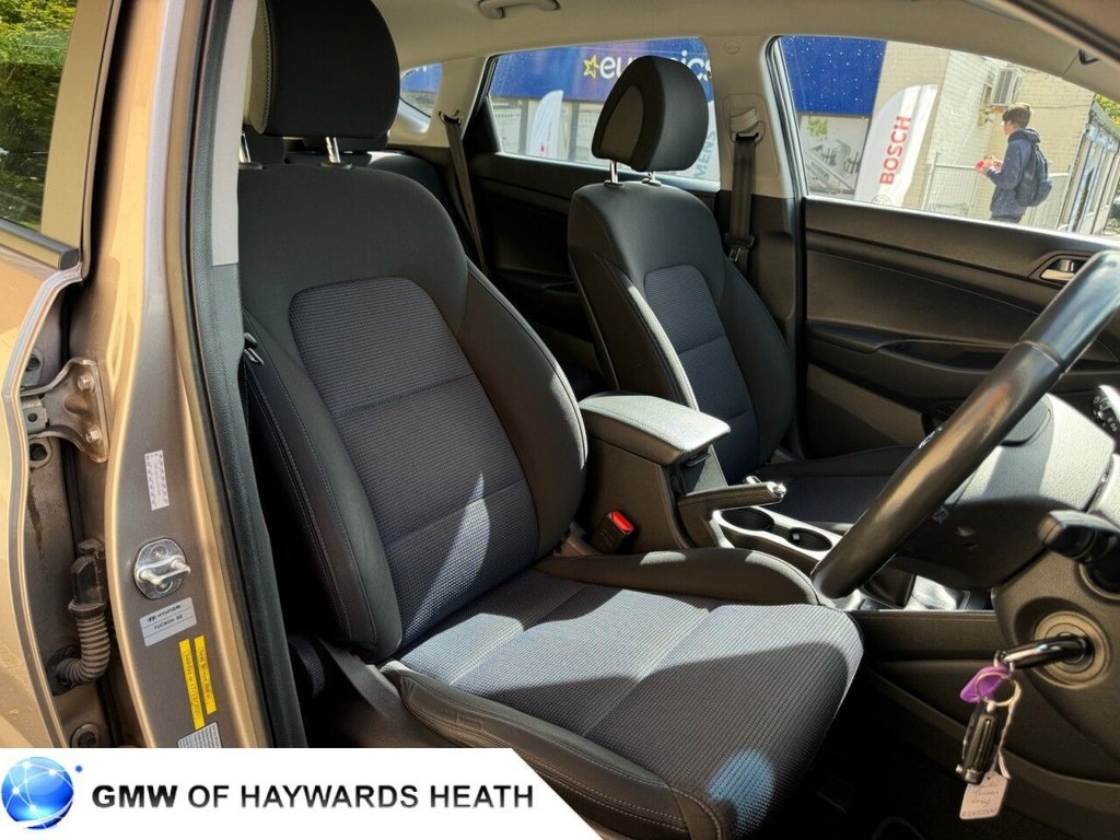 Used Hyundai TUCSON 2017 for sale - 76069010: Photo 10
