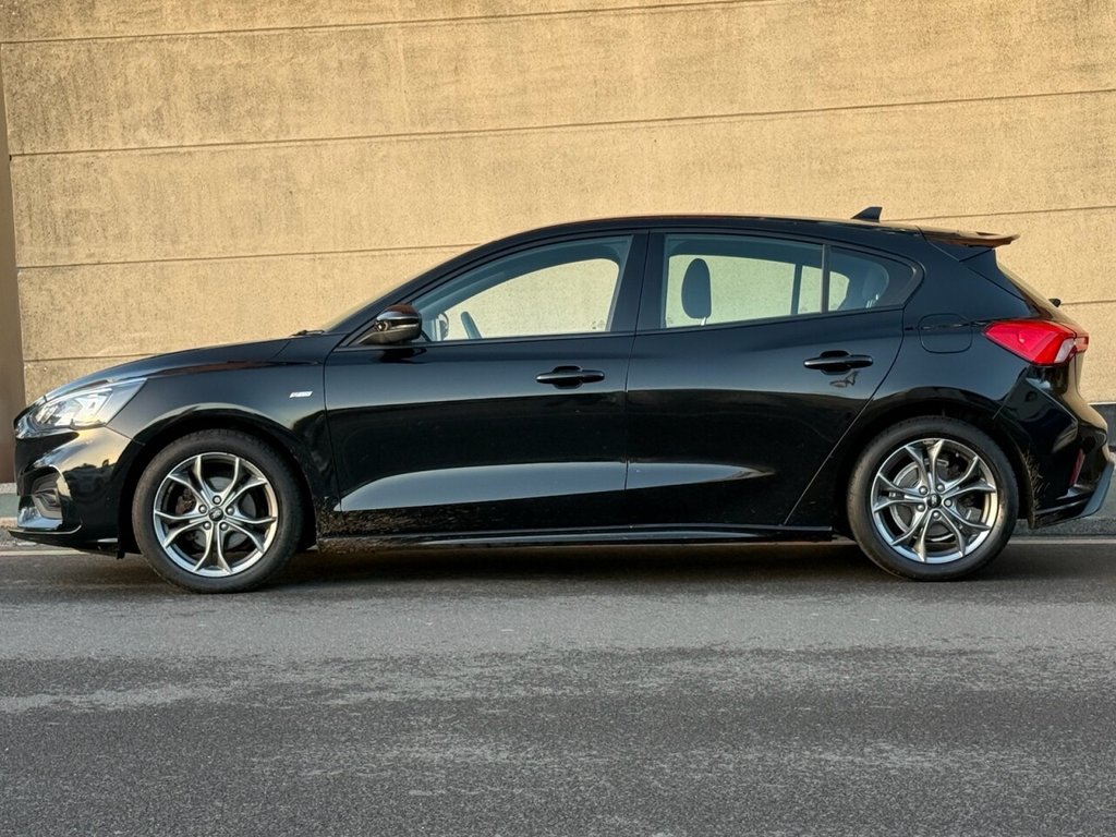 Used Ford Focus 2020 for sale - 76900333: Photo 3