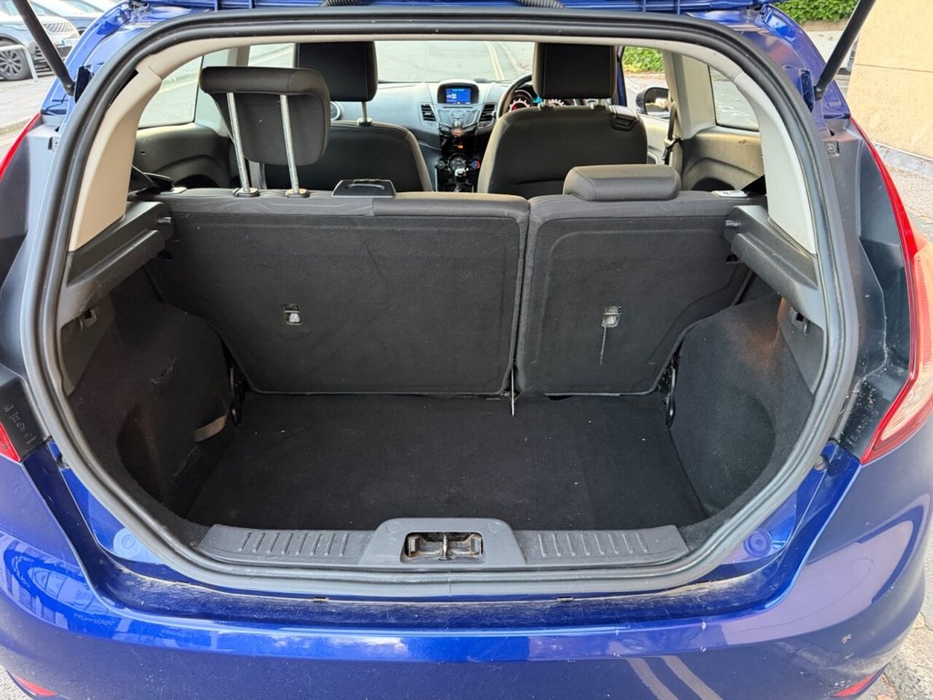 Used Ford Fiesta 2017 for sale - 76617849: Photo 6