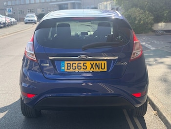 Used Ford Fiesta 2015 for sale - 79256875: Photo