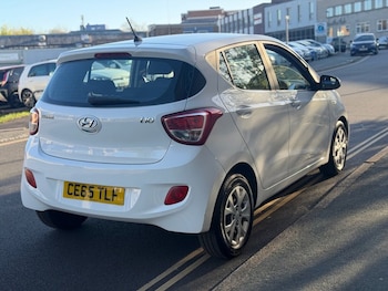 Used Hyundai i10 2015 for sale - 78232782: Photo