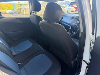 Used Hyundai i10 2015 for sale - 78232782: Photo