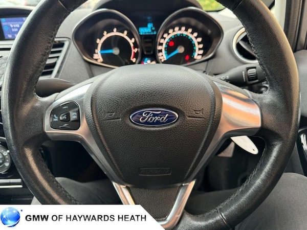 Used Ford Fiesta 2015 for sale - 76147936: Photo 12