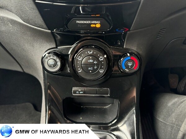 Used Ford Fiesta 2015 for sale - 76147936: Photo 16