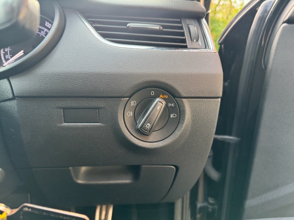 Used Skoda Octavia 2016 for sale - 76356802: Photo 23